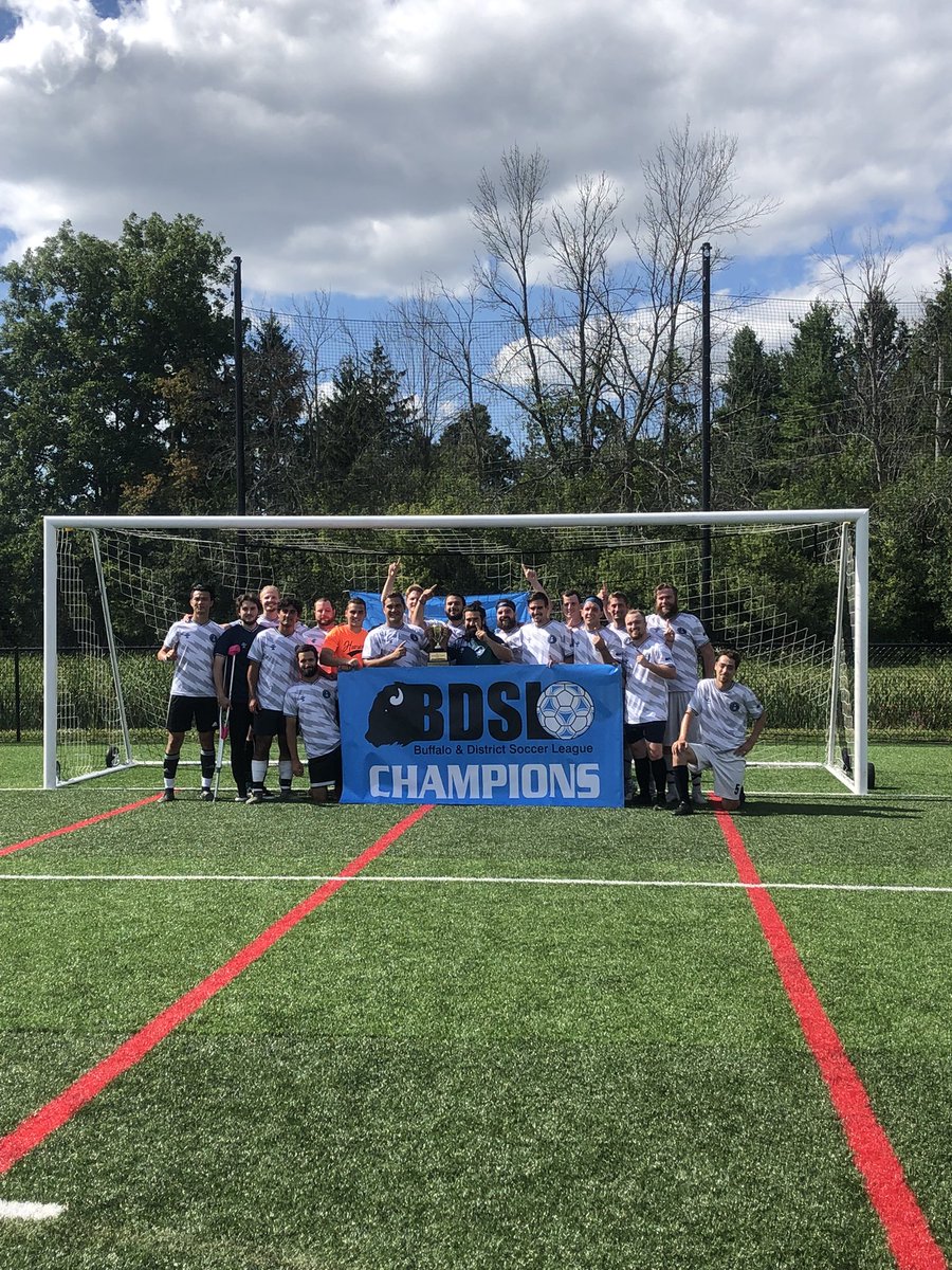 Buffalo_Cosmos's tweet image. First season.
Fun was had. 
UNDEFEATED.

DIV. 3. CHAMPIONS.