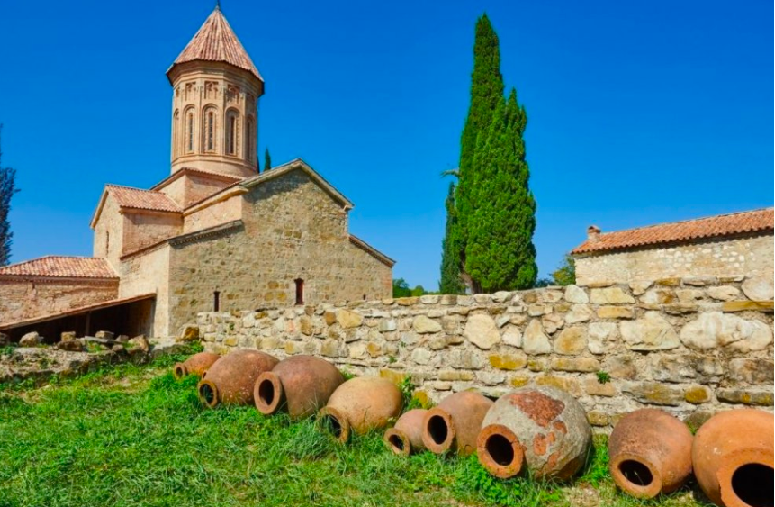 mysonomacellar's tweet photo. Wine Class - Greece! | Restaurant Week is COMING  ❤🍷❤ - https://t.co/MDkCnQldJc https://t.co/YMw6PUc35S