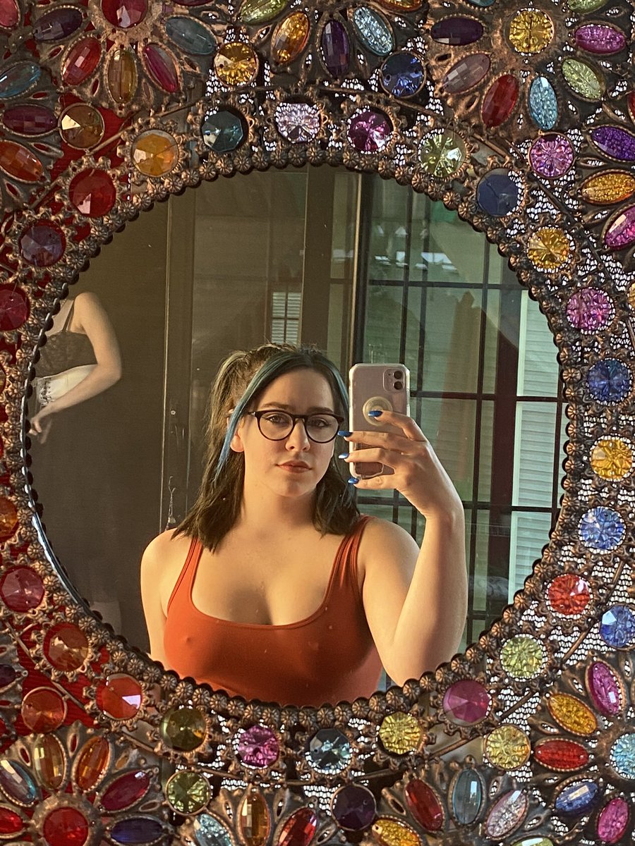 jurassicfirst's tweet image. Also this is what I look like and this is what my current dogs look like thanks for coming to my TED talk