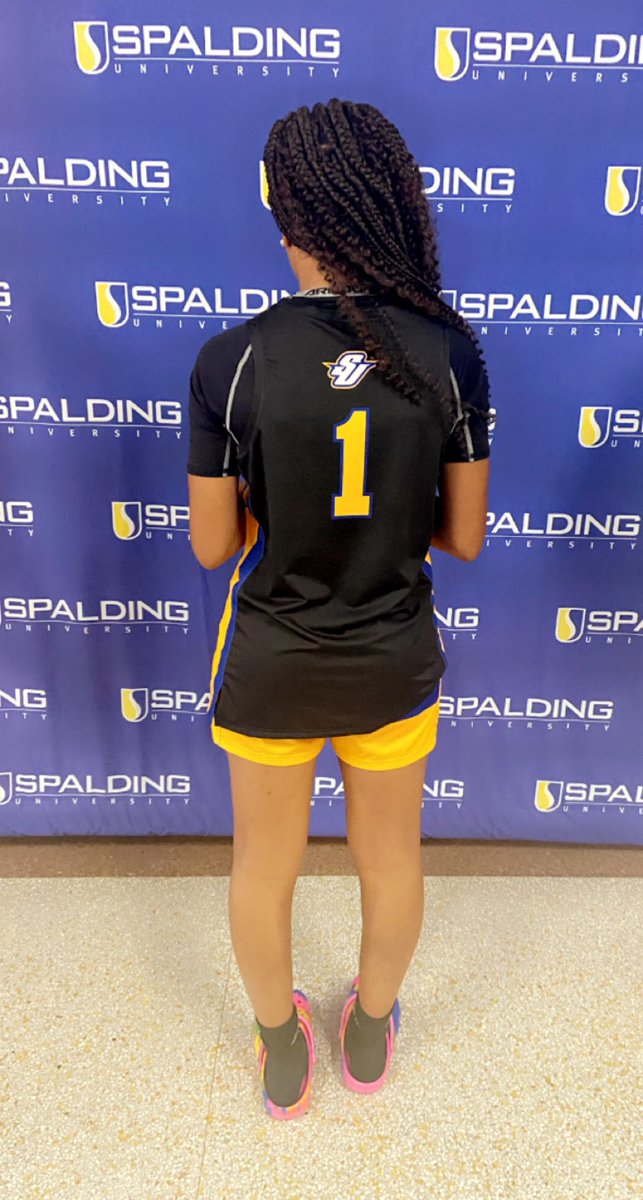 GrinterMakya's tweet photo. After a great day @SpaldingWBB elite camp, I am blessed to receive an offer to play at Spalding !! @Kylee_Gorby @LadyBulldogs19 @G_EliteTraining https://t.co/cj2Xdd52q9