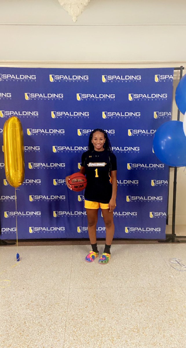 GrinterMakya's tweet photo. After a great day @SpaldingWBB elite camp, I am blessed to receive an offer to play at Spalding !! @Kylee_Gorby @LadyBulldogs19 @G_EliteTraining https://t.co/cj2Xdd52q9