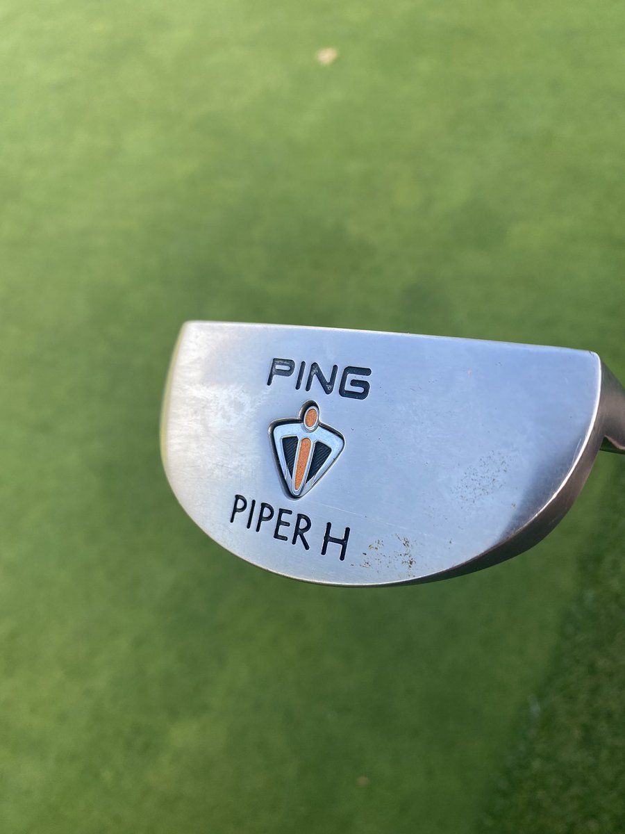 BrentleyGC's tweet photo. Here’s the putter that James Piot won the #USAmateur with. Nicknamed “The Garbage Putter,” a decade-old putter that originally belonged to his dad. He drew a line on it and even uses a mallet head cover. https://t.co/ZrZ9gLQpxn