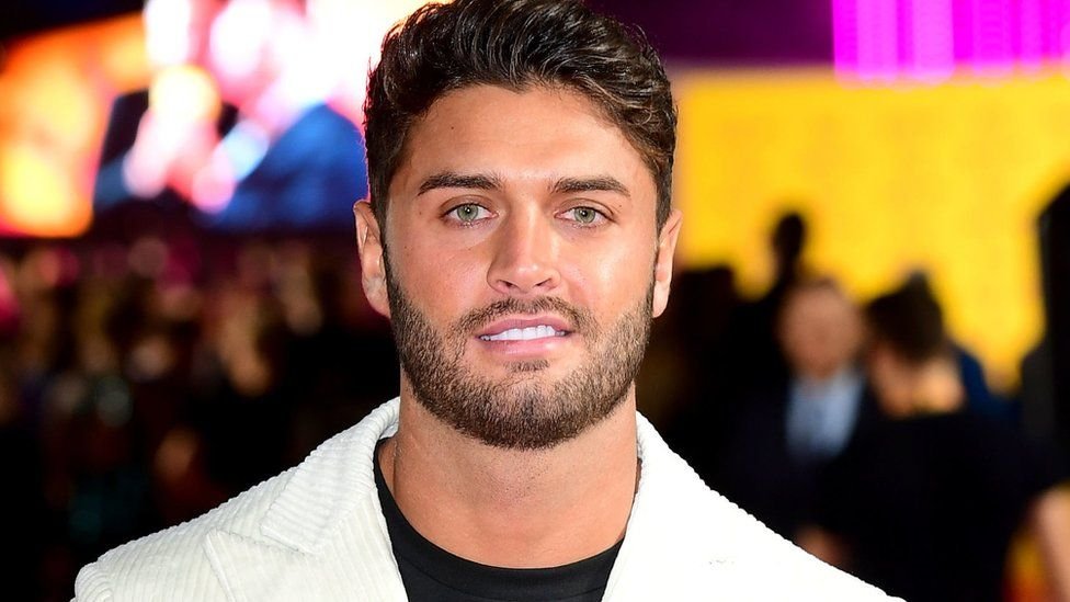 Soul_Sistah's tweet photo. For all those talking so harshly about anyone in the villa... remember they are human beings. #loveisland
#rememberingMike
#bekind https://t.co/kpqOAOGW7P