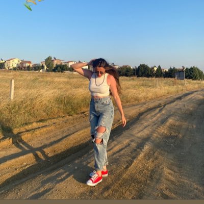 themervc's tweet photo. #YeniProfilResmi https://t.co/tcUkQOShtx