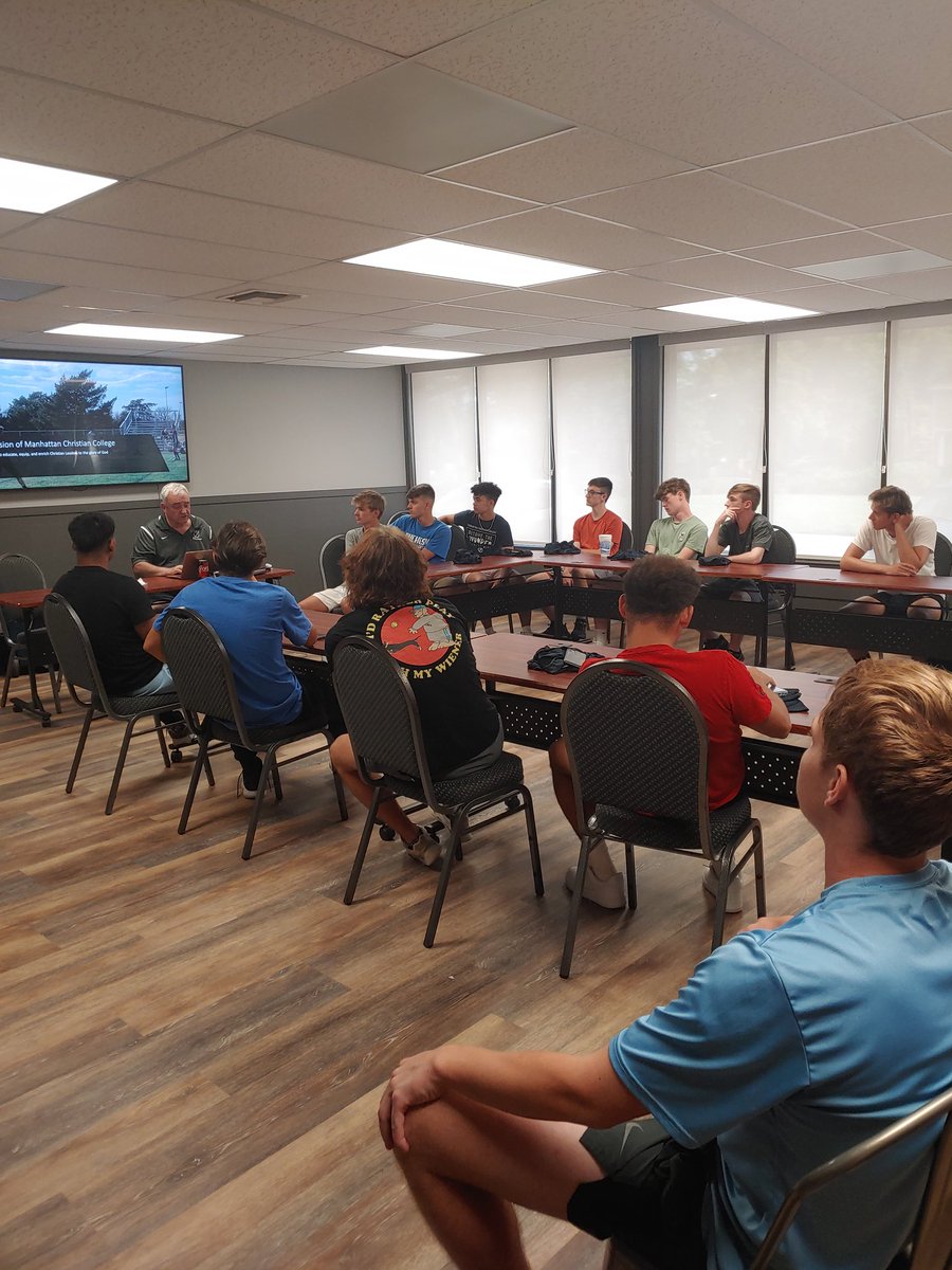 mcc_soccer's tweet image. Day 1 of pre-season.