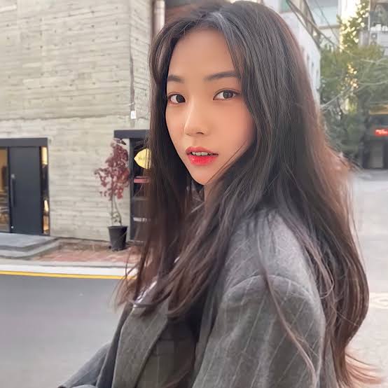hwallo~!! akun baru netes nih, bantu follow, rt/like yaa👉👈 tencuu🥺 #roleplayerindonesia
