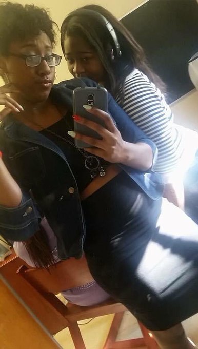 I use to be thick 🥺 come back hipsssss https://t.co/w3T2q0qkDA<a href="/tag/savagexfenty"class="tags"><span>#savagexfenty</span></a>