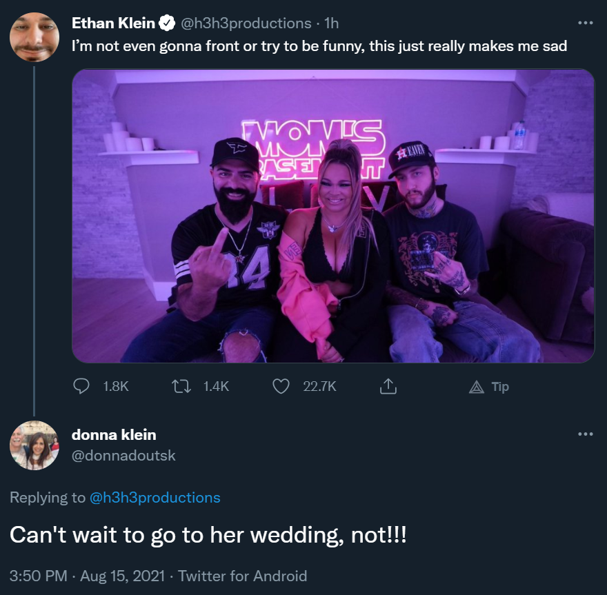 Bowblax's tweet photo. holy shit the family is being ripped apart. this is insane https://t.co/vFrTM9wDTF