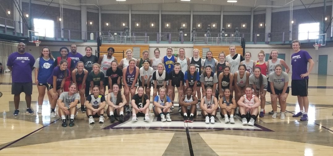 GCMapleLeafs_WB's tweet photo. GC Exposure Camp was an AMAZING group of young women today! BIG TIME SHOUT OUT to all the campers, GC players, coaches, &amp; evaluators that made this day such a success. LOTS of talent to see at "The Gunden" today! Look out for some future MapleLeafs from this group! #CultureWins https://t.co/0i1xZxe3s6