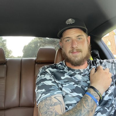 ibrandon3's tweet image. #NewProfilePic