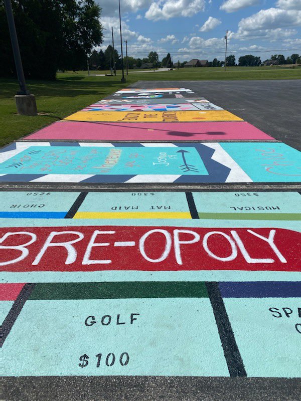edgeprincipal's tweet photo. EHS Seniors decorating the student parking lot! Looks great! https://t.co/CWTIeLCdmw
