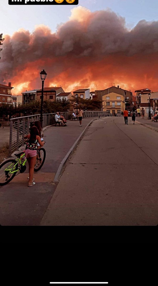ismaelvaquero's tweet photo. Aguanta Ávila porfavor, mi sitio, mi tierra... #IFNavalacruz #IFElRaso #IFAvila https://t.co/fR5m59XNuw
