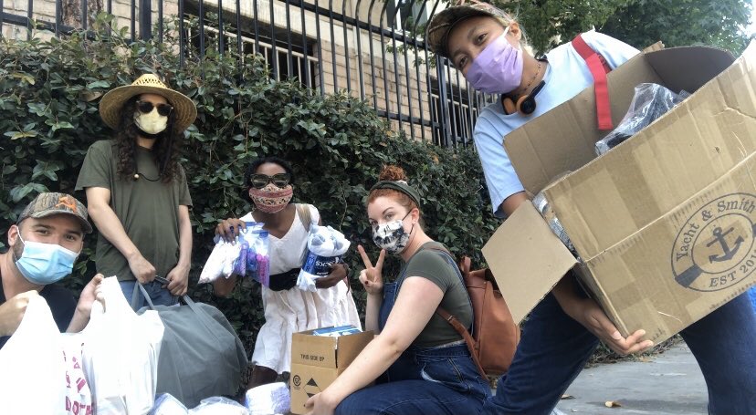 communistsofla's tweet photo. Communists of LA gave new socks &amp; shoes, hygiene products, tents, sleeping bags, snacks, water and so much more to our unhoused neighbors in downtown LA this weekend. https://t.co/atkwOYcFbj