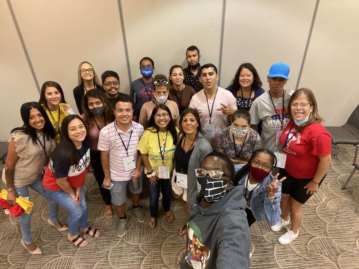 anisadventures's tweet photo. Always an amazing time seeing my CAF family and learning the latest about Thalassemia! Thank you @cooleysanemia for a wonderful weekend! 🧛🏻‍♀️🩸💙 #CAFConf2021 #VampireCon #DonateBlood #Thalassemia #TeacherWithThal #ThrivingWithThal https://t.co/tjMdS5RJBB