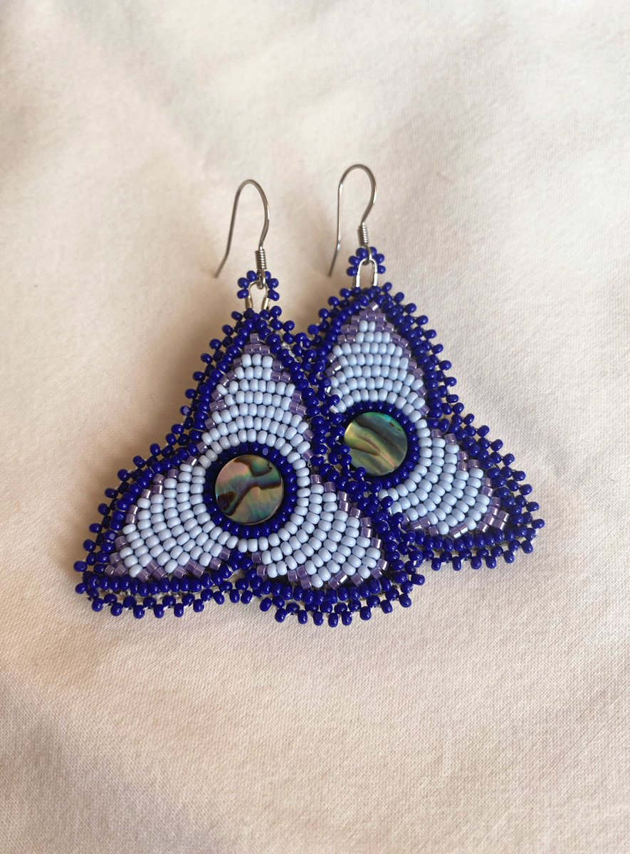 wocuspocus's tweet photo. Sale starts in 5 min!!!! Pls retweet to boost I’ve been getting so much less engagement these days!! help a they/them out!!! https://t.co/zIBkc3hbpl