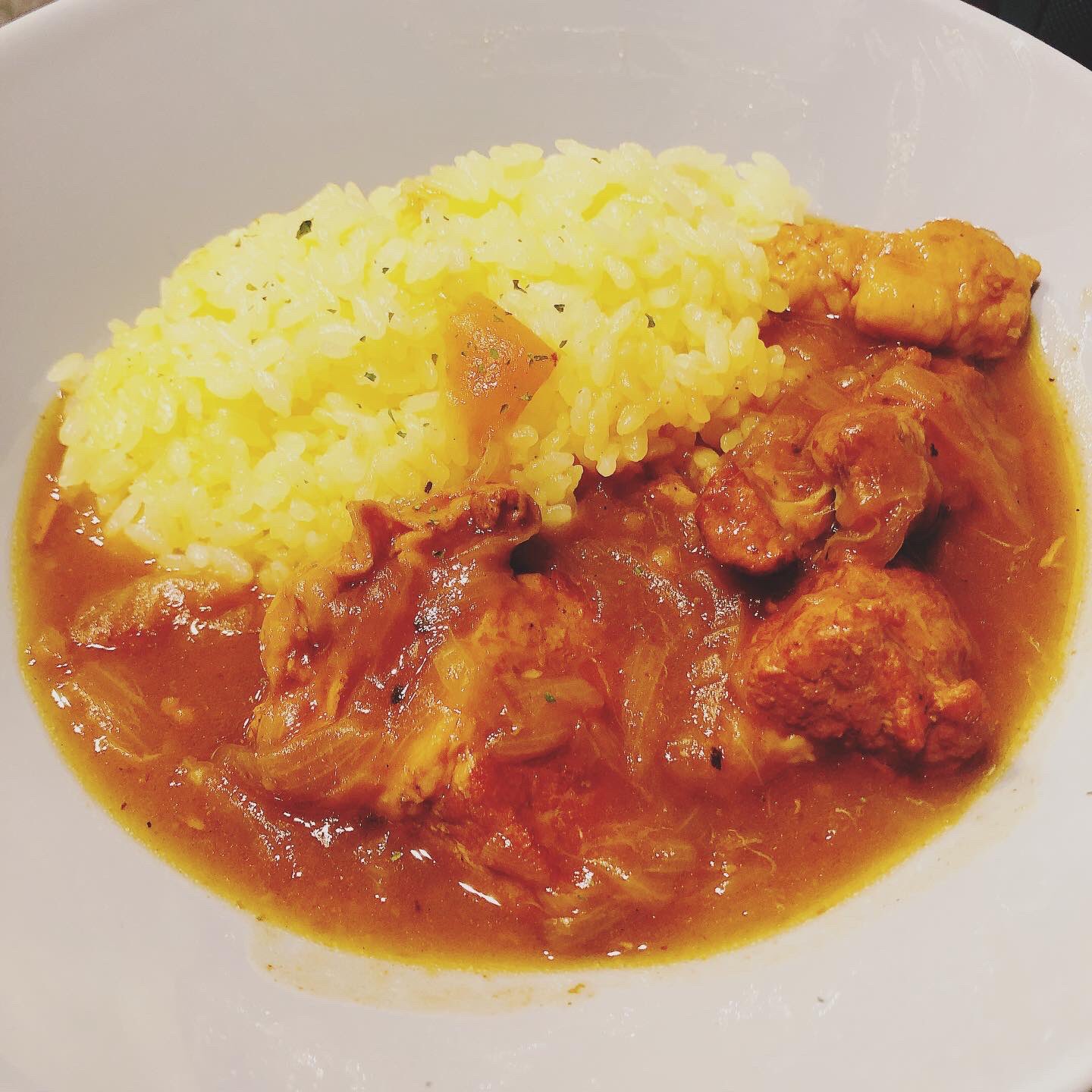 鈴木幹大 息子と作った黒カレー 黒くないけど 黒カレー カレー粉を炒る時間をもう少し長くした方が良かったみたい でも 2時間のあく取りを頑張った息子のカレーはお肉が柔らかくて味も最高でした また作ってね 黒カレー 息子の手料理