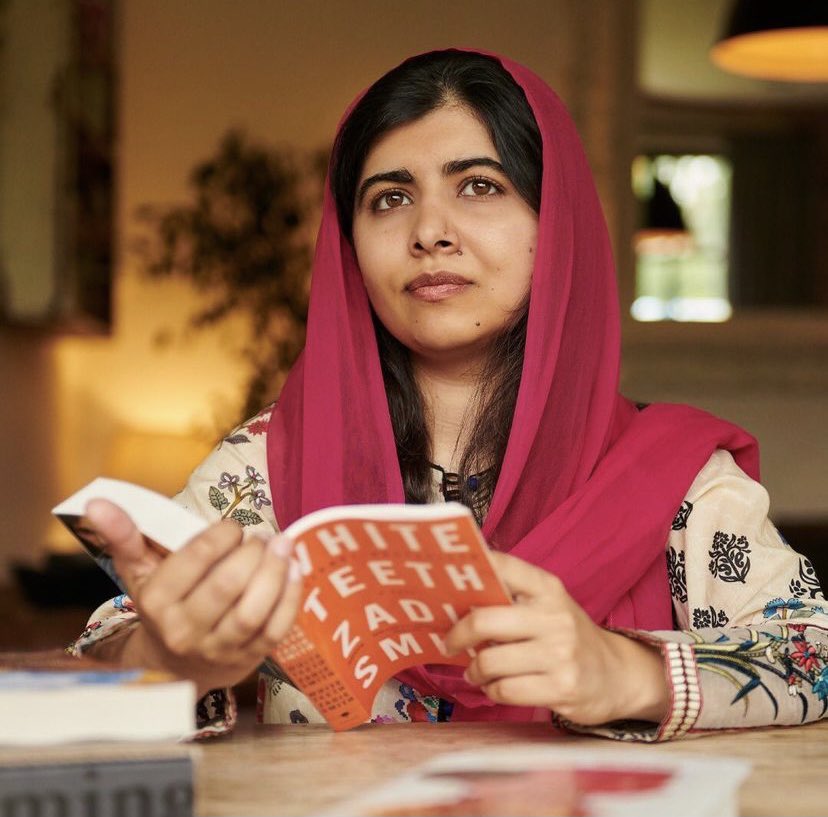 AnittaKrishan's tweet photo. “I know the power that a young girl carries in her heart when she has a vision and a mission – and I hope that every girl who sees this will know that she can change the world.” - Malala

Gender equality starts with educating girls. 

#righttoeducation #women #equality #humanity https://t.co/cVEjOekdyn