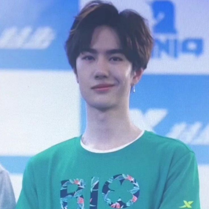 pxxch5's tweet photo. ก็ผมหน่ะคูลมาตั้งนานแย้ว😎🤩
#หวังอี้ป๋อ王一博 #หวังอี้ป๋อ #WangYibo王一博 #WangYibo #王一博 https://t.co/6SUjgbFgm7