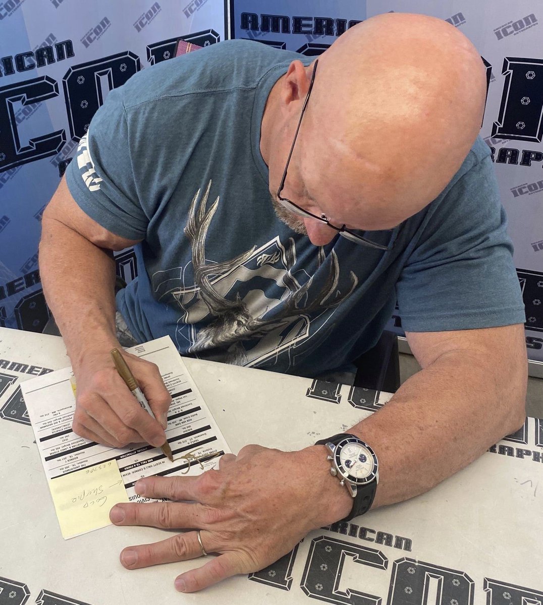 CodeMan316's tweet image. Thanks, @steveaustinBSR for giving back to the fans!!! #OhHellYeah