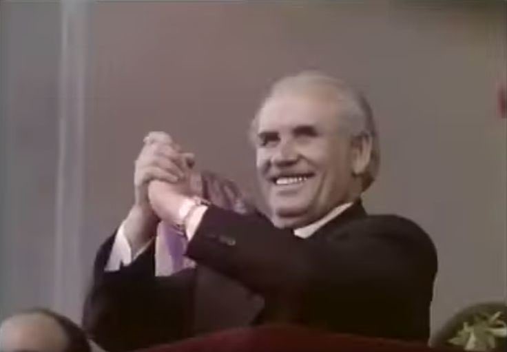 мухаммед тараки. нур мохаммад тараки афганистан. нур мохаммад тараки афганский писатель. афганская война нур мохаммад тараки. мохаммадом тараки.