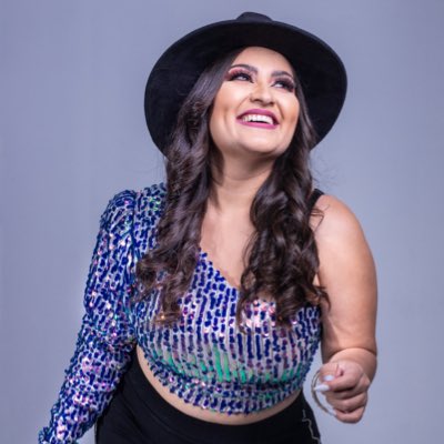 GabyTobarSV's tweet photo. #NuevaFotoDePerfil https://t.co/bXQriNw32V