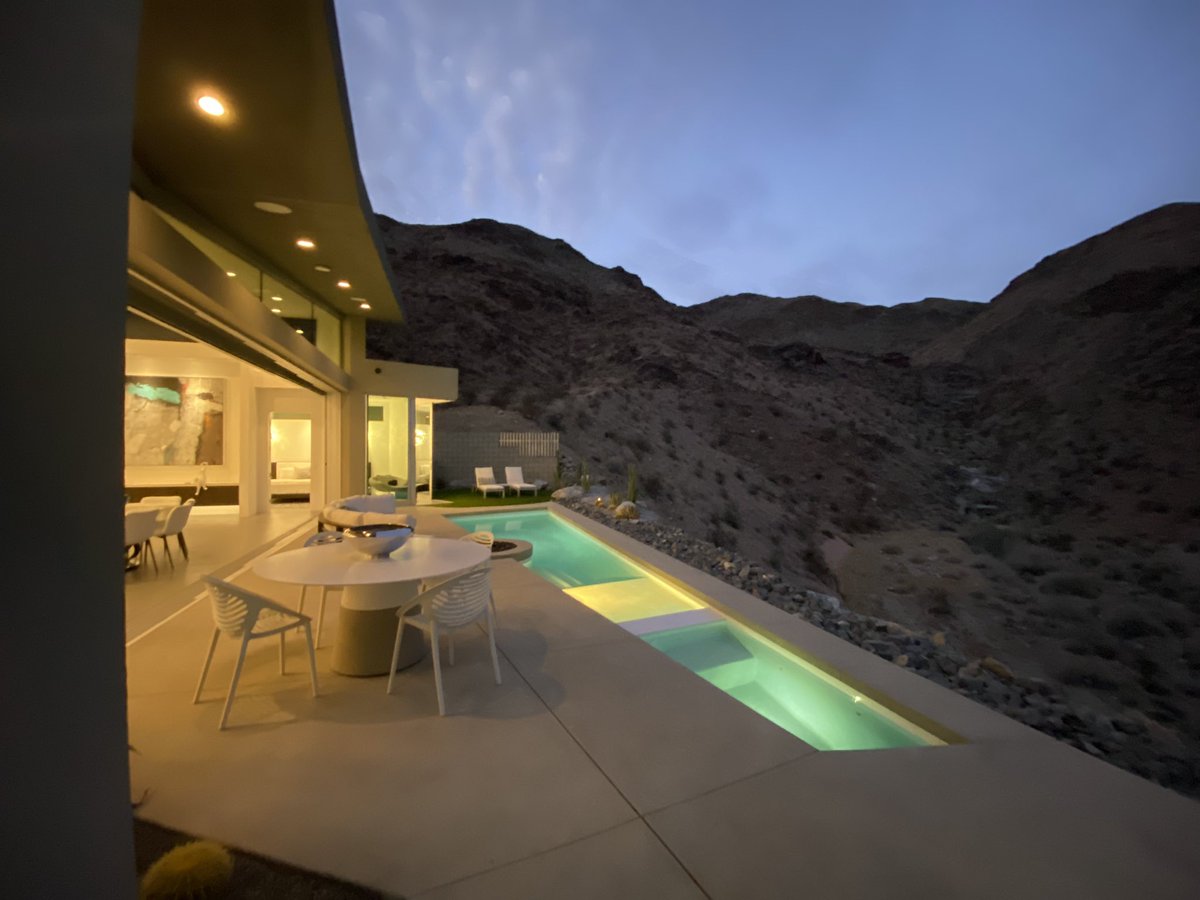 bradwhitehomes's tweet photo. Available for showings beginning tomorrow. The most dramatic, bespoke Brian Foster Designs home at Pinnacle Palm Springs on the most premium lot at the very top of this 12 home enclave with 360 degree Mountain Views.  2750 SF of modern living. 2 matching pools, spas, fire pits. https://t.co/JnQYgsiQSc