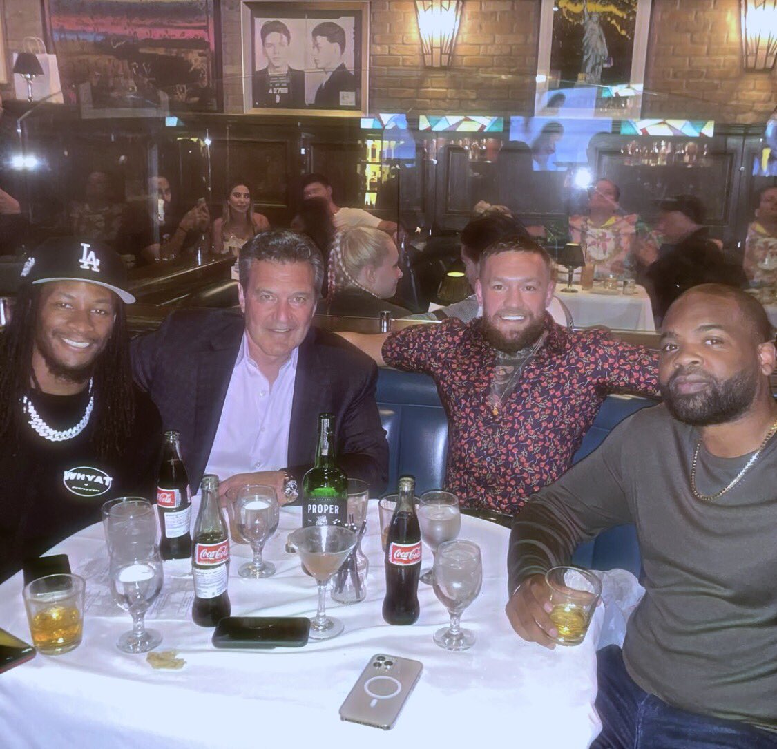 xTheNotorious's tweet photo. #UFCRP #MMARP
Proper Cali night! ๐จ๐บ https://t.co/ACk2WCCTlR