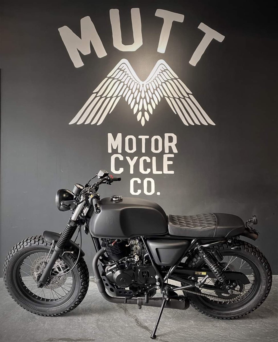 mutt_sg's tweet photo. MUTT AKITA BLACK LIMITED EDITION
Simply stunning from any angle.
Mutt Motorcycles - redefining 2B and 2A bikes in Singapore.
Check out the full range at 432 Joo Chiat Road or on our website - https://t.co/4CcKyMCt8C https://t.co/sMa28luVr7