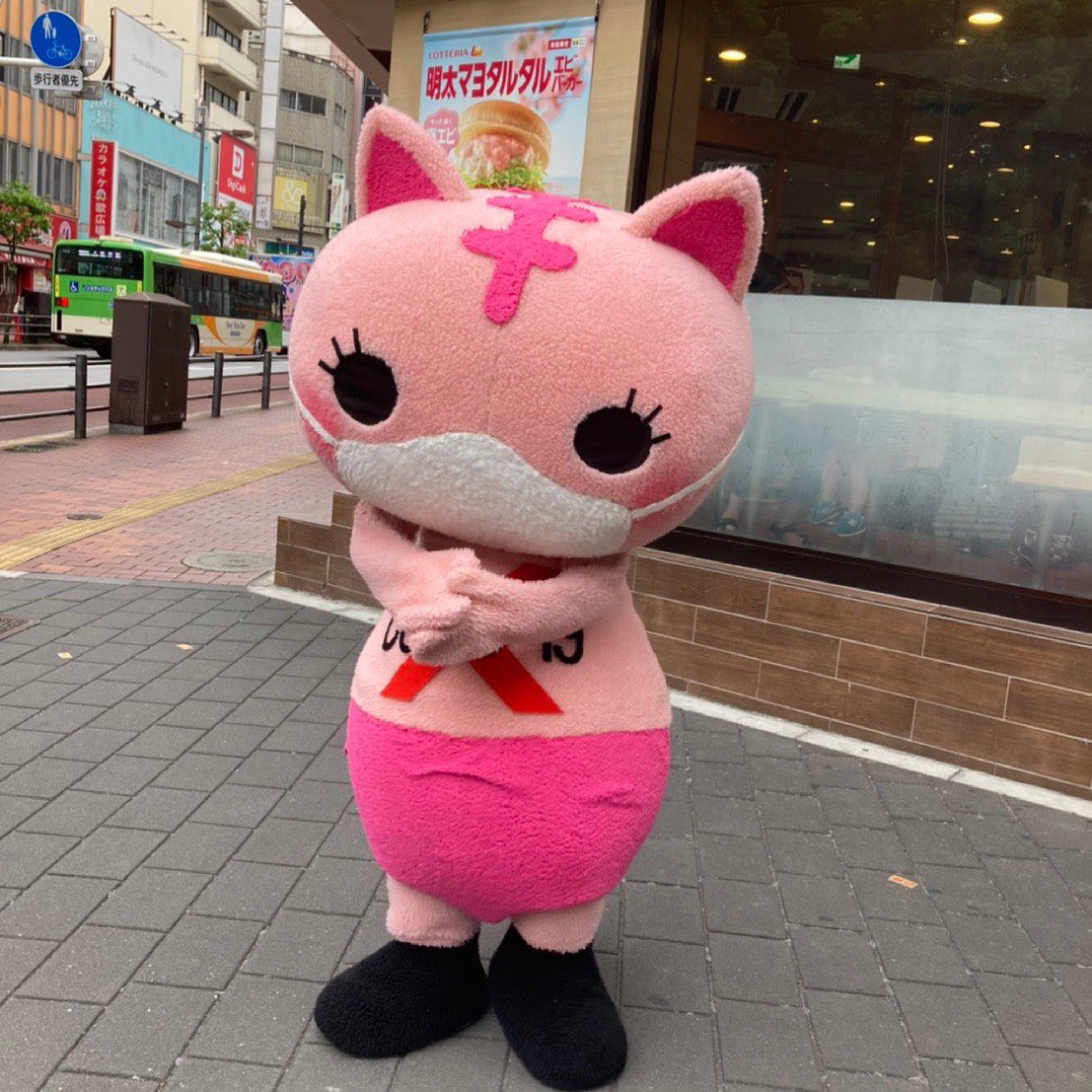 少し雨降ってきたなぁ
嫌だなぁ😿😿😿
てるてる坊主作ろうかな

#コロノン
#koronon
#ゆるキャラ
#マスク配布
#Covid_19