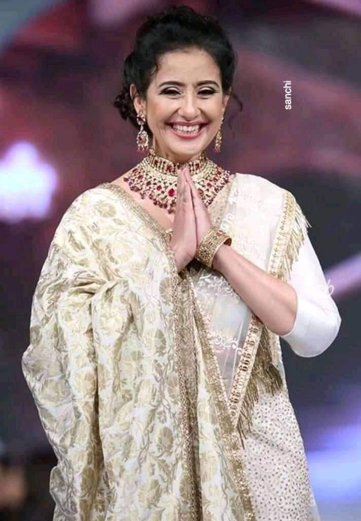 Happy birthday to most beautiful and talented actress - Manisha Koirala    