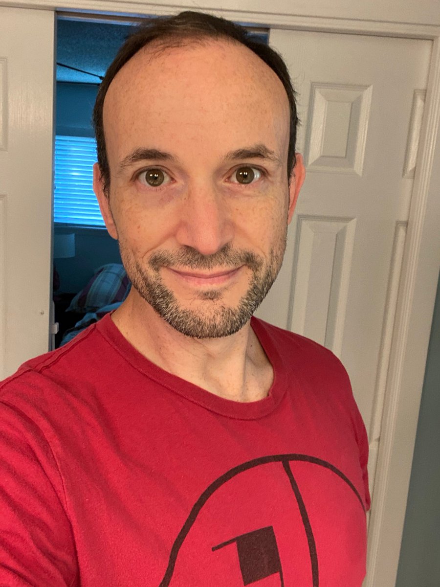 TheZooof's tweet photo. Woke up in a good mood. https://t.co/uHudLyYuXv