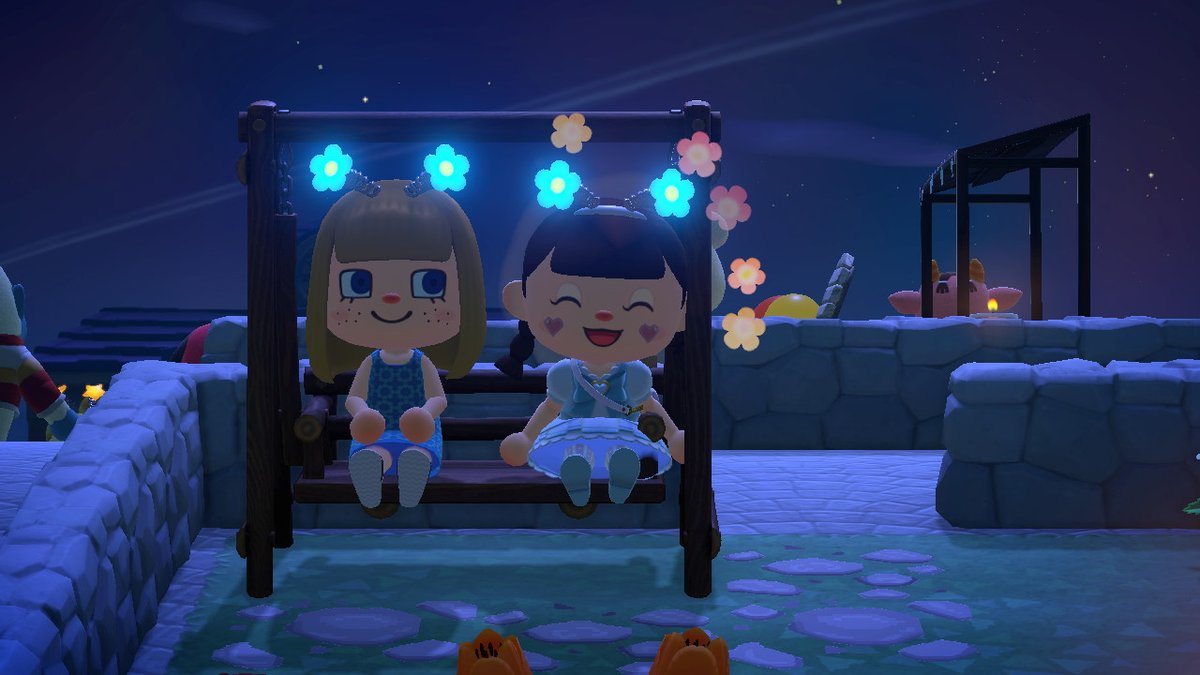 stephiecus's tweet photo. just a couple of besties https://t.co/IZGsHPWWOC