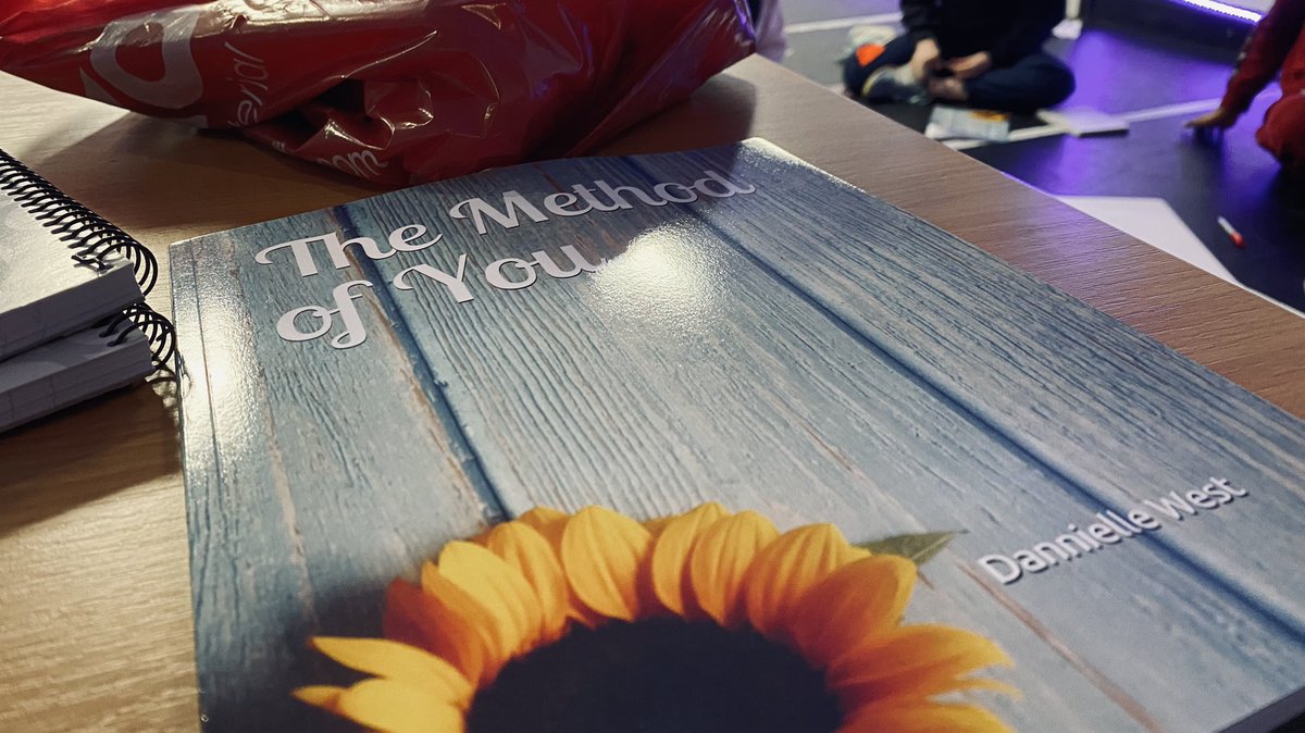 We have started ‘The Method of You/ Us’  @Shockout_Arts funded by <a href="/ace_thenorth/">Arts Council England, North</a> <a href="/ace_national/">Arts Council England</a> #MentalHealth #Arts #Dance #Mindfulness