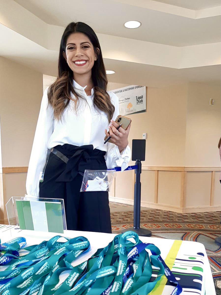 Shocklogic's tweet photo. Here we have @Shocklogic team members Diana and Gastón ready to greet attendees in Steamboat Springs, Colorado. @GoBundance #eventtech #eventprofs https://t.co/ohM9ZiOoyo