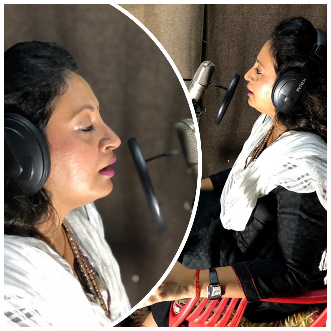 meeta_pandit's tweet photo. The only way to do good work is to love what you do!
#MeetaPandit #Meetaspace
#selflove #selfportrait #motivation #worklife #workispassion #lovemywork #artists #artistlife #singerlife #singing #music #classicalmusic #indianclassicalmusic https://t.co/oBZOXBRzPg