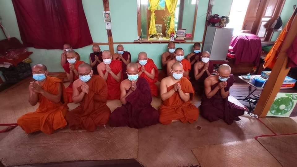 Also in Mandalay, members of the Sangha Union chanted prayers today (Aug 16) for the safety of people who are oppressed by Myanmar's military dictatorship and who oppose the coup regime. 

Photos: Supplied

#WhatsHappeningInMyanmar