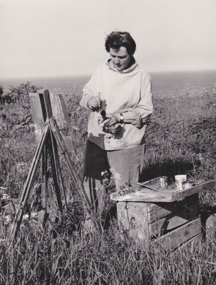 We’re remembering the life and work of Joan Eardley (1921-1963) who died on this day in 1963. Eardley is celebrated for her dynamic and intensely human paintings that depict the rugged charm of Scotland.  
#Eardley100