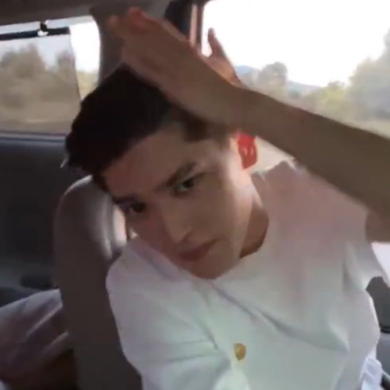 มีแต่แอคใหญ่ๆวะวันนี้ 55555