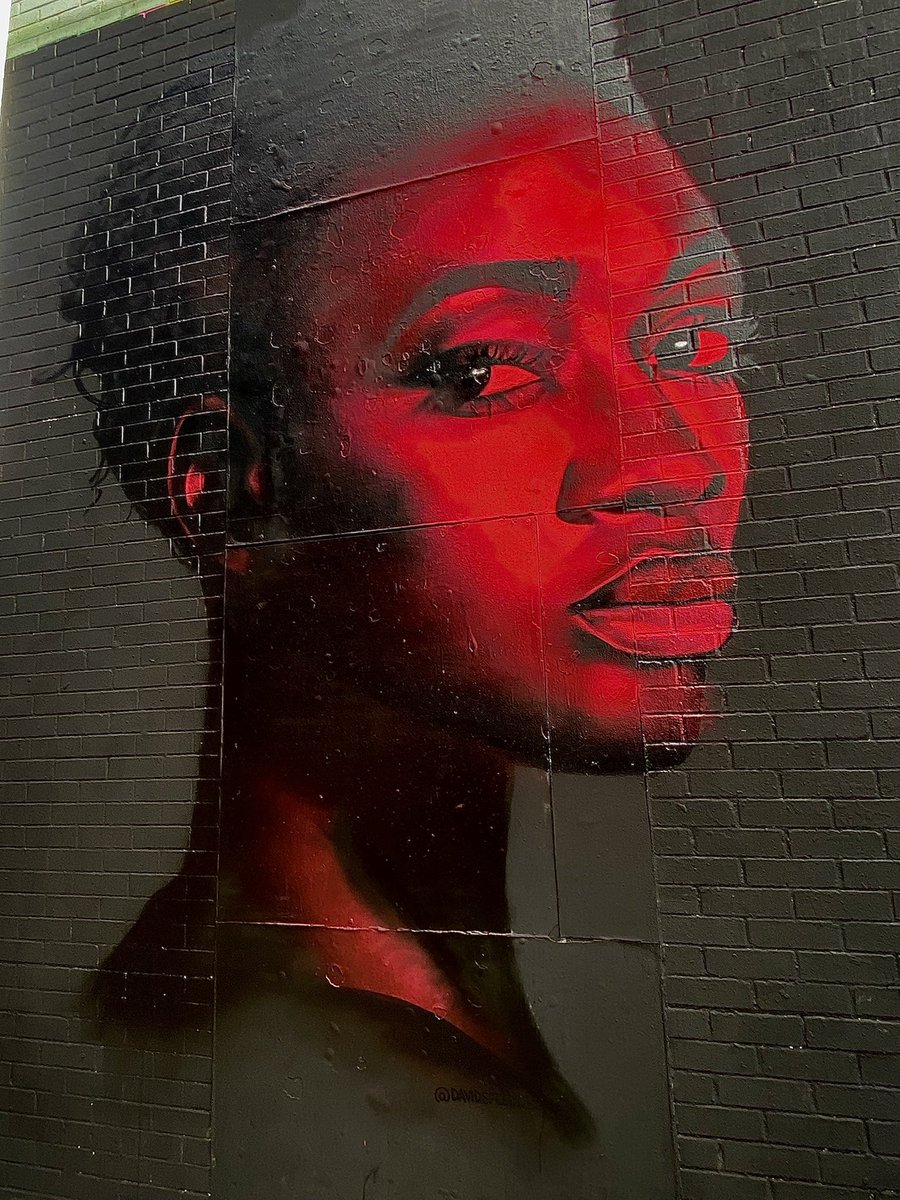 Stunning, by David Speed in Shoreditch, East London #StreetArt #DavidSpeed #Shoreditch #neonsoul