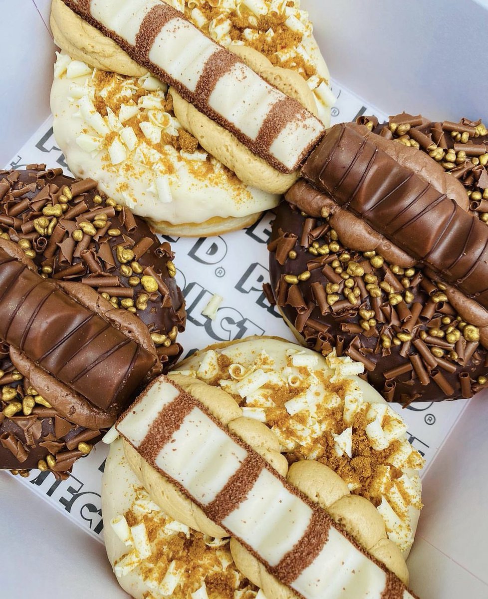 ProjectDUK's tweet image. OUR AUGUST BOXES ARE NOW ON SALE💕✨

We are giving away 2 boxes to 2 lucky people based in mainland UK. 

RT this tweet + tag your friend!
Make sure you include #ProjectDoughnut in your tweet!
You + your friend need to be following us!

Winner announced  07/09🙌