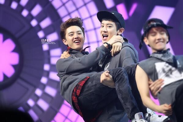 ToDOHmyLove's tweet photo. Kyungsoo & Chanyeol ๐
#ChanSooWeek #๋์ค #๋๊ฒฝ์ #Kyungsoo #DO(D.O) @weareoneEXO https://t.co/UY7BTyTxyF