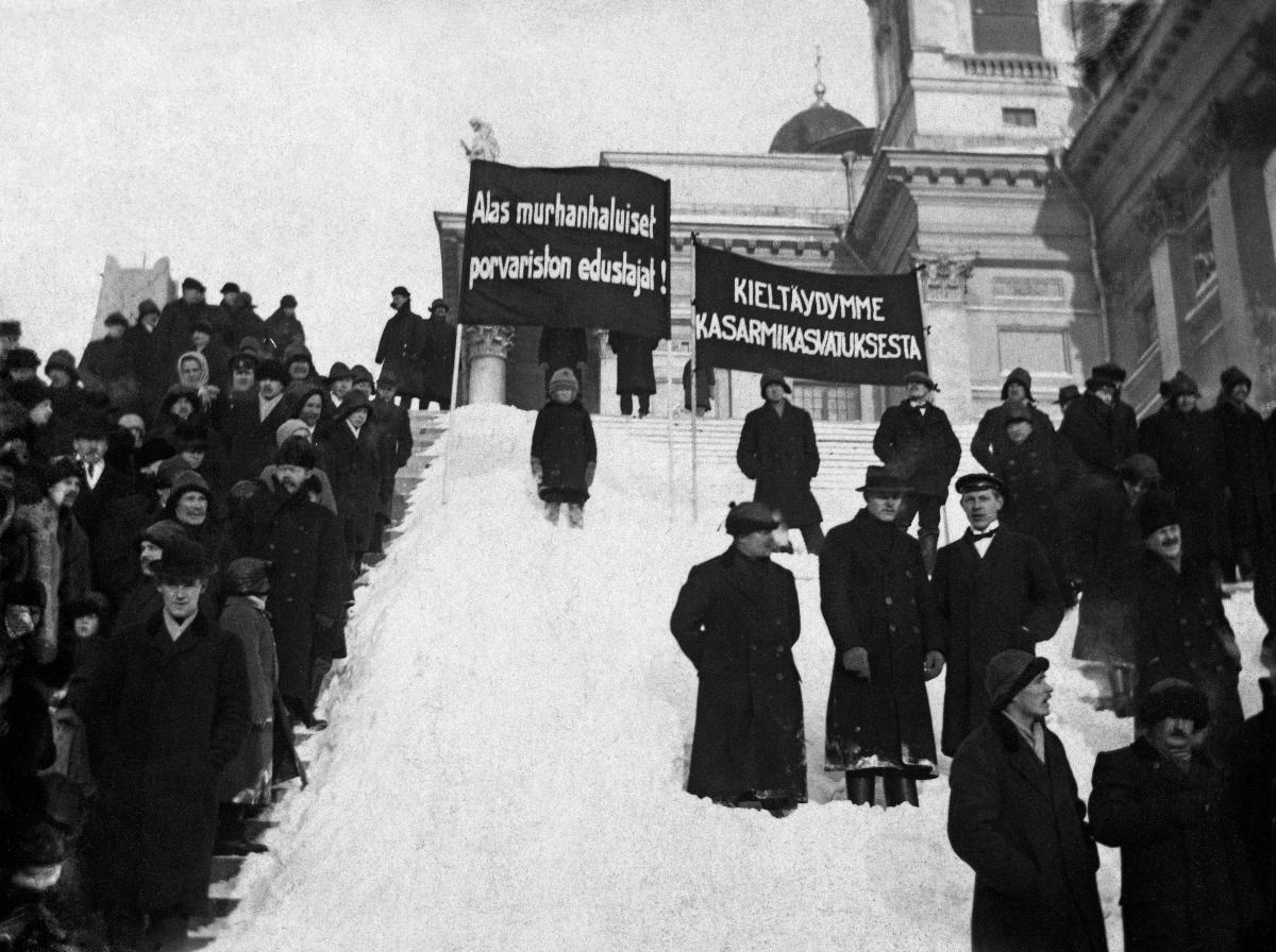 финские монеты 1917 года. финляндия 1917. монеты для финляндии николая 2. революция 1917 года в финляндии. революция 1917 года в финляндии.