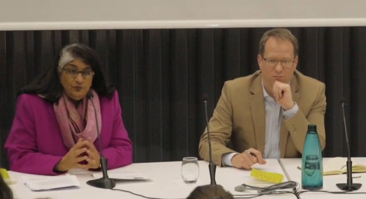 GVAGrad_AHDC's tweet image. To find ways of nurturing children so that they can develop traits that are seen as essential to a democratic society. How to raise citizens in a democratic society? - Till van Rahden #DemocracyInQuestion #WhatKeepDemocraciesAlive bit.ly/3gZAoB0 @IWM_Vienna