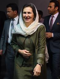 RicardoRKaram's tweet photo. She has met thousands of women. She has traveled to the provinces. She has listened to their issues. She has been an advocate so they become visible &amp; effective. The #lebanese Rula Saade has met #AshrafGhani while both at @AUB_Lebanon &amp; married him. Hoping she’s safe #Afganistan https://t.co/LdPv6O5HEe