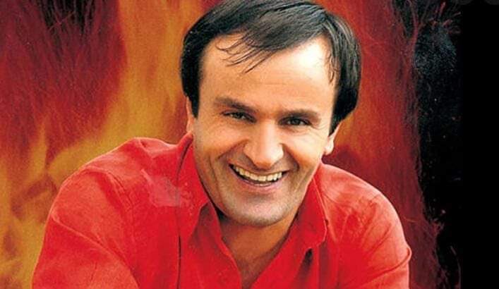 Sabah ,sabah böylesi bir haberle uyanmak çok üzücü 😔😔
Neşe dolu kıpır,kıpır bir yürekti Allah rahmet eylesin mekanı cennet olsun inşallah.
Seni özleyeceğiz..
 #cimilliibo