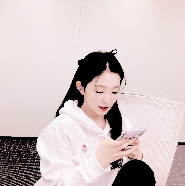 𝐗𝐚vella tweet media