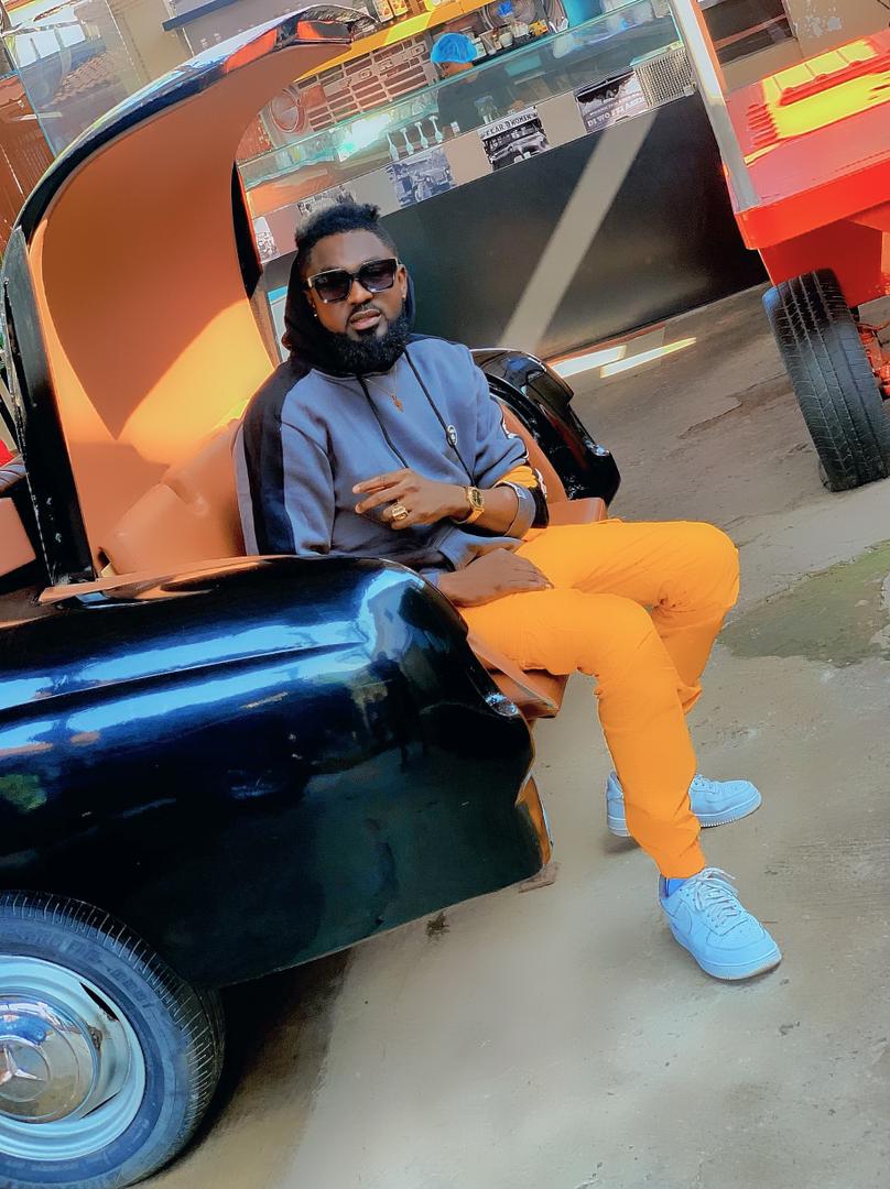 Happy new week 
#doublethehustle