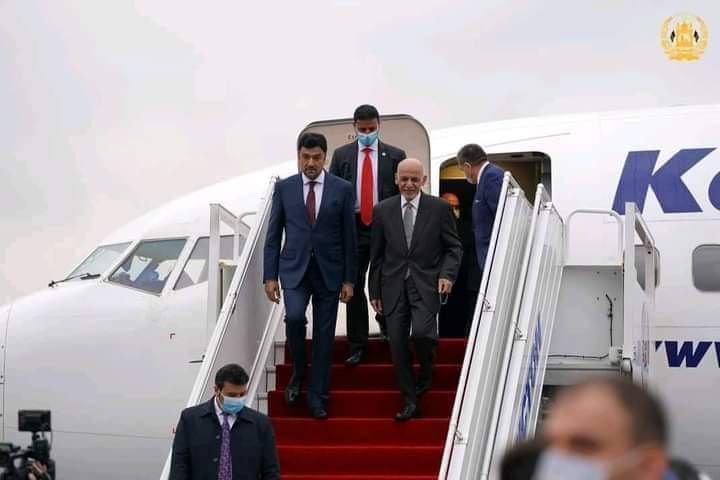 Amanullahsamso1's tweet photo. تنها یو اسیر خو نه دی
هر افغان په تا مئين دی
ستا خپګان زغملی نه شي
خو افسوس خبره دا ده
څو سړي را یو ځای شوي
تا جانان له مونږ نه اخلي
زموږ وس ورسره نشته
🇦🇫🇦🇫🇦🇫🇦🇫
#WeStandWithPresidentGhani https://t.co/jOpUPFUdX9