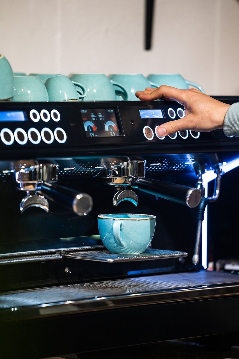 LightonMH tweet media