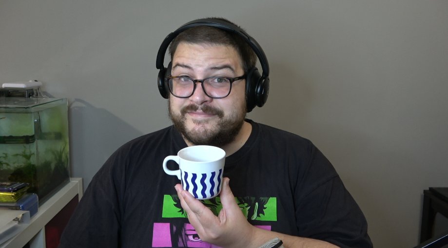 Café de lunes por la mañana.

Hoy toca hablar de:
-Piqué, la entrada a Twitch y el problema de los streamers pequeños.
-Tortilla Land, día 1, ¿qué tal ha ido?

twitch.tv/el_yuste
twitch.tv/el_yuste